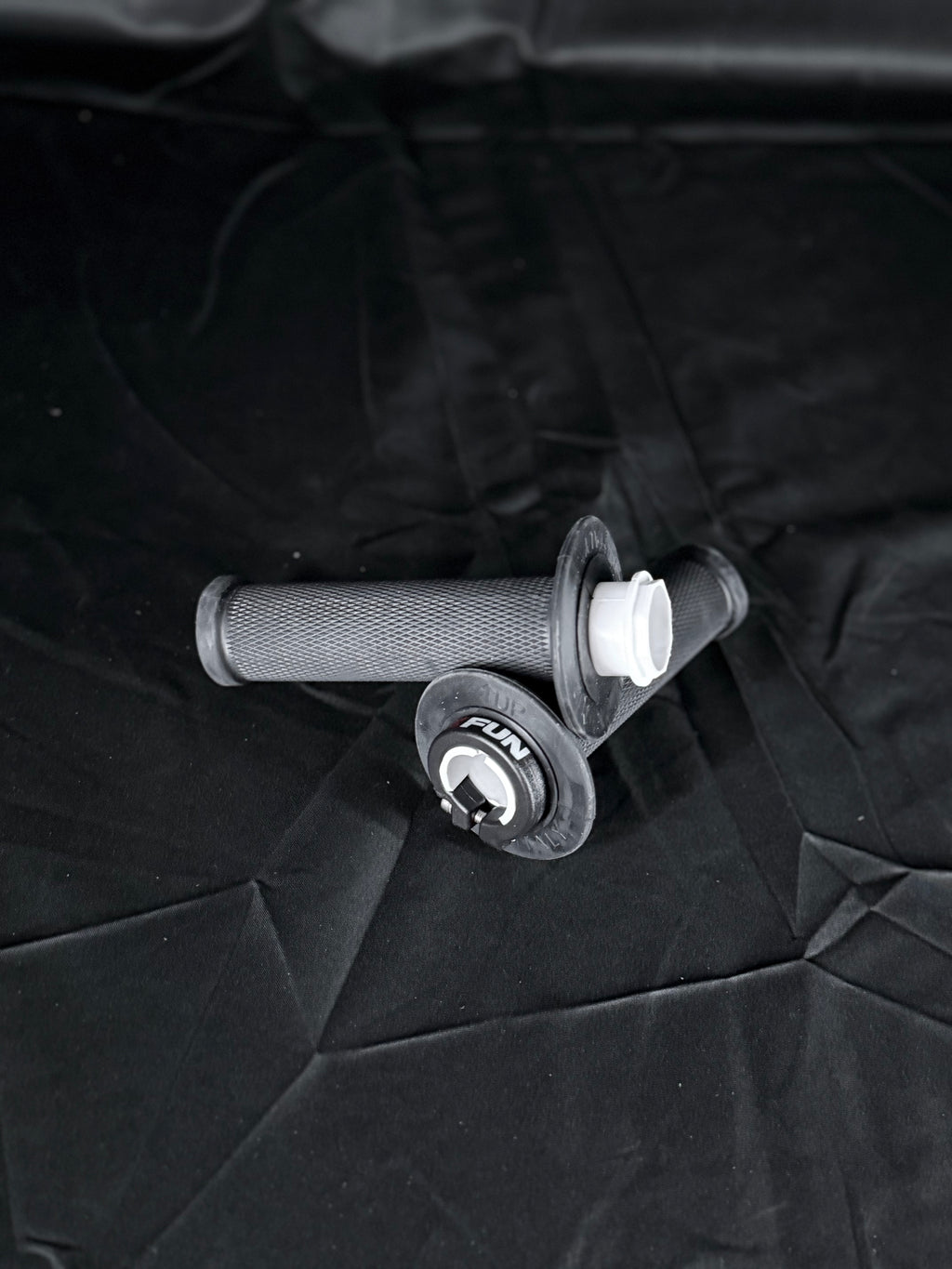 XFUN Grips