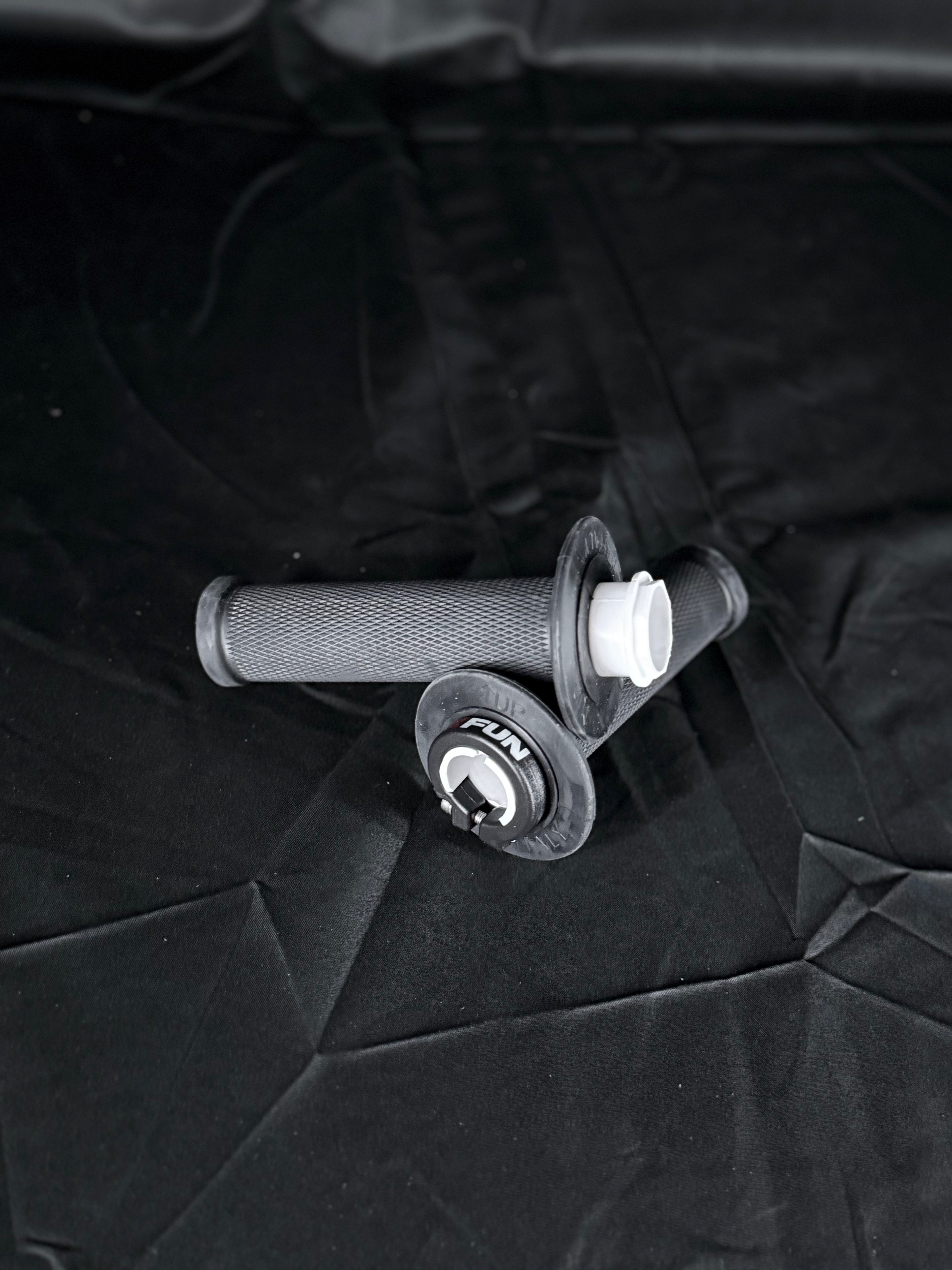 XFUN Grips