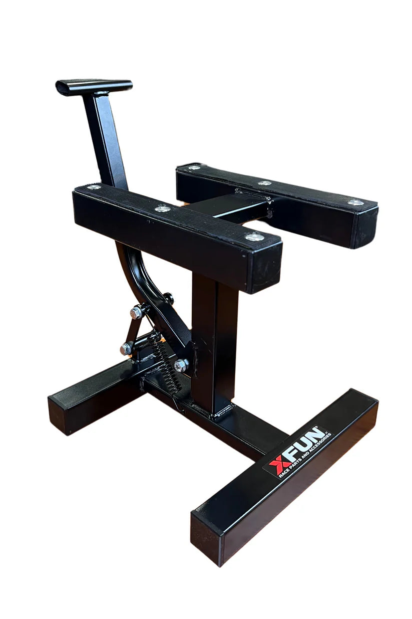 EVOLUTION MOTORCYCLE LIFT STAND