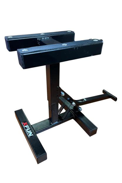 EVOLUTION MOTORCYCLE LIFT STAND