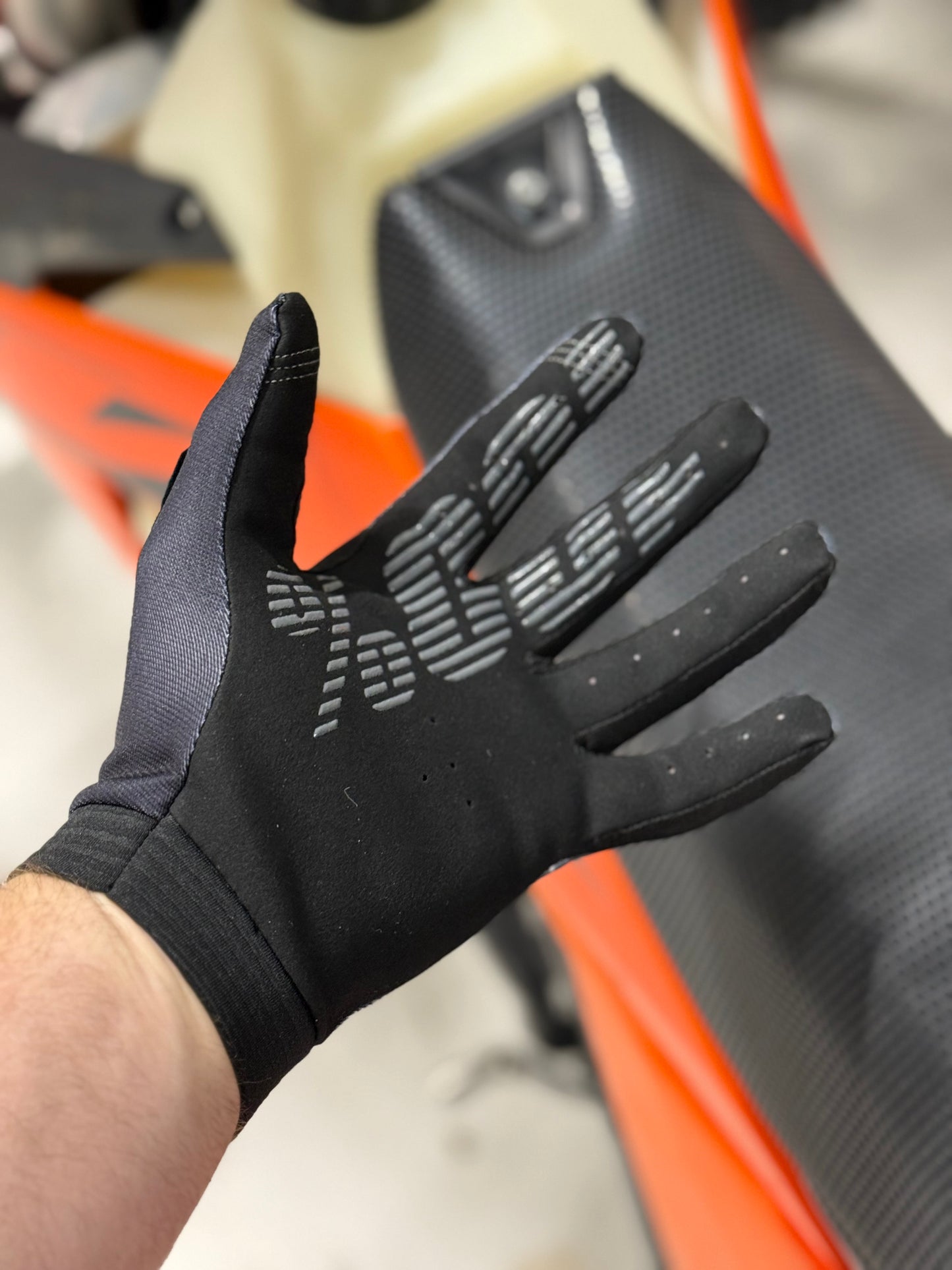 100% Cross/Downhill Handskar iTrack